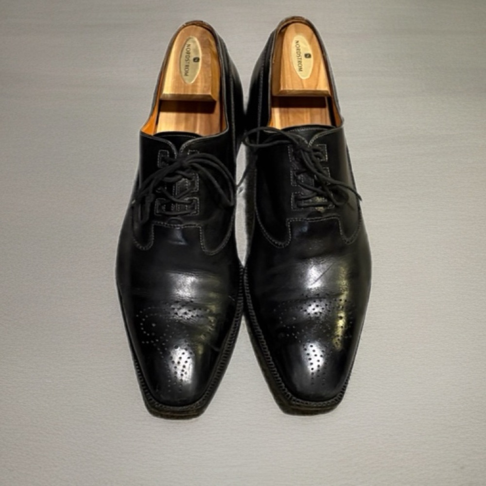 Mezlan Black Leather Oxford Shoes